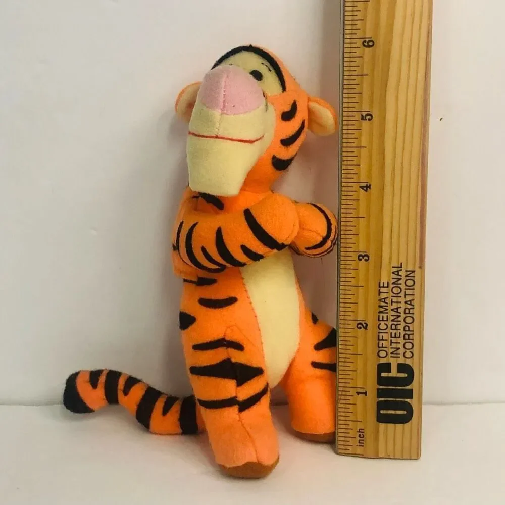 vintage disney tigger plush rattle finger puppet 6 inch 1995 winnie the pooh‎